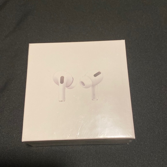 Apple airpods2 - Picture 3 of 3